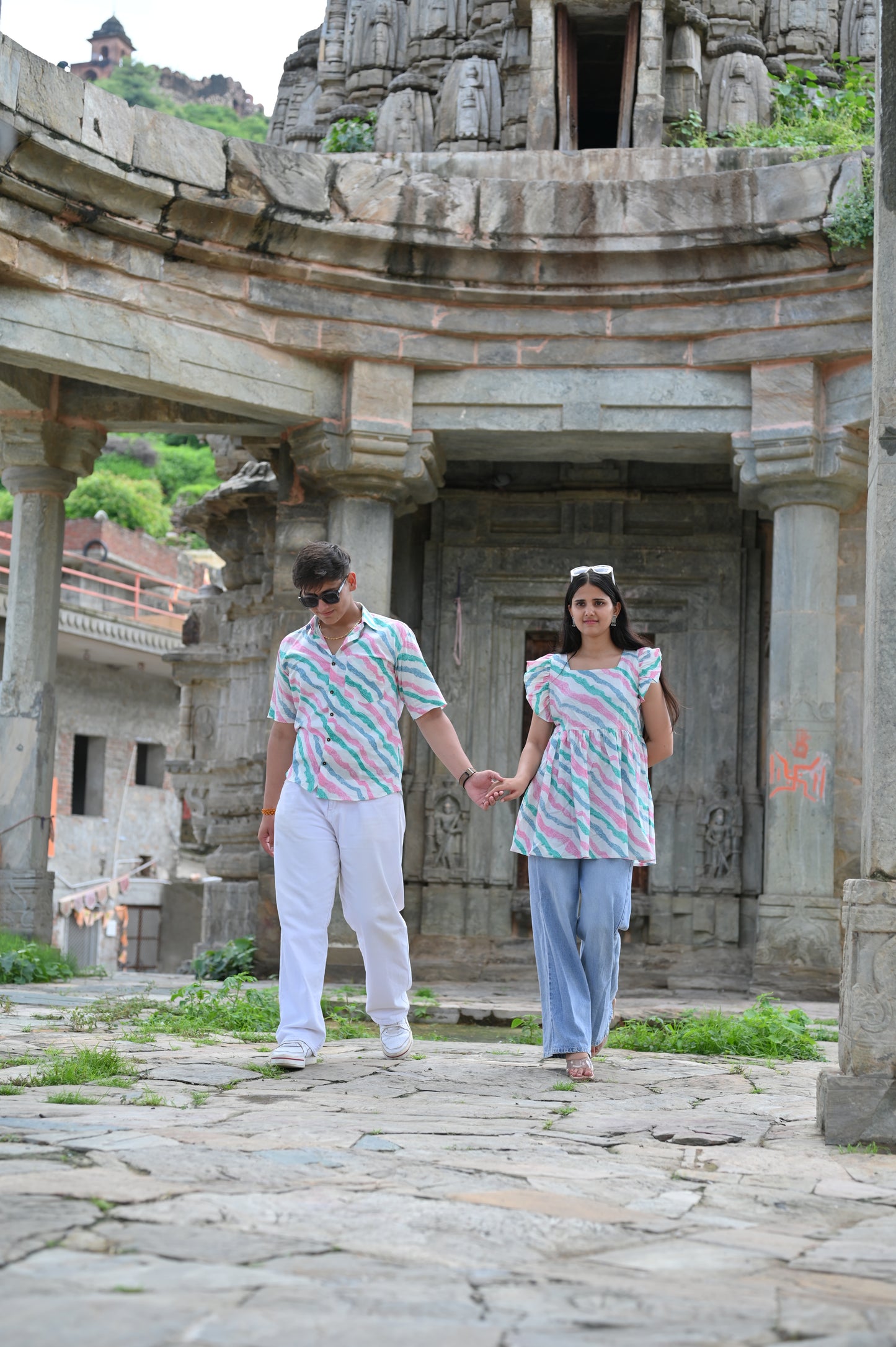 Pastel Wave Matching Couple Set