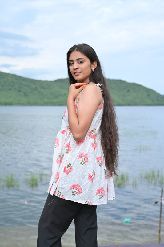 White Floral Sleeveless Kurti / Tunic Top