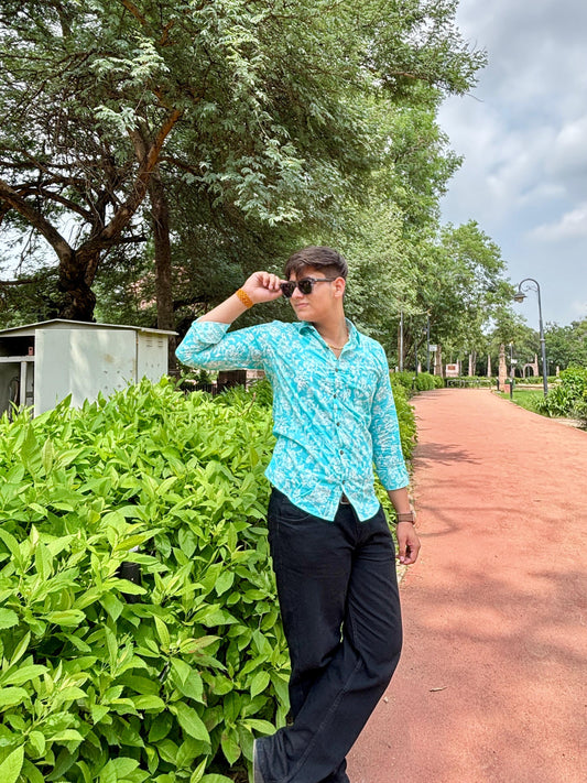 Aqua Tropic Slim-Fit Shirt