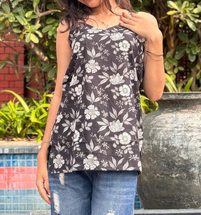 Black Floral Printed Sleeveless Kurti