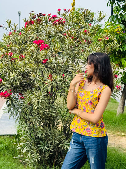 Sunshine Blossom Sleeveless Kurti 🌸✨
