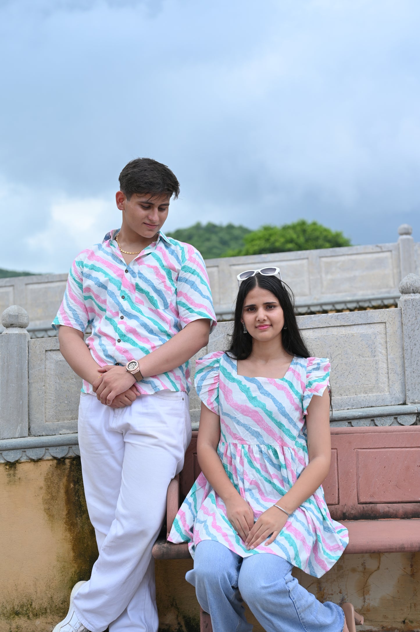 Pastel Wave Matching Couple Set