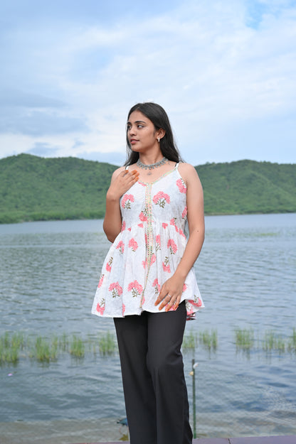 White Floral Sleeveless Kurti / Tunic Top