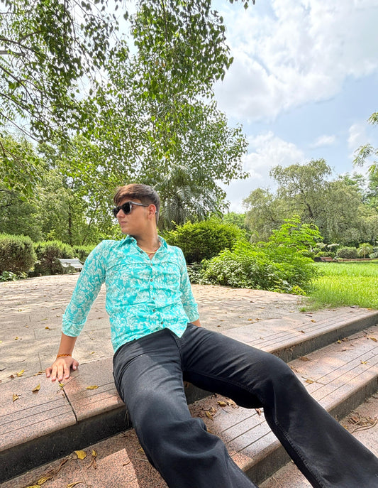 Aqua Tropic Slim-Fit Shirt