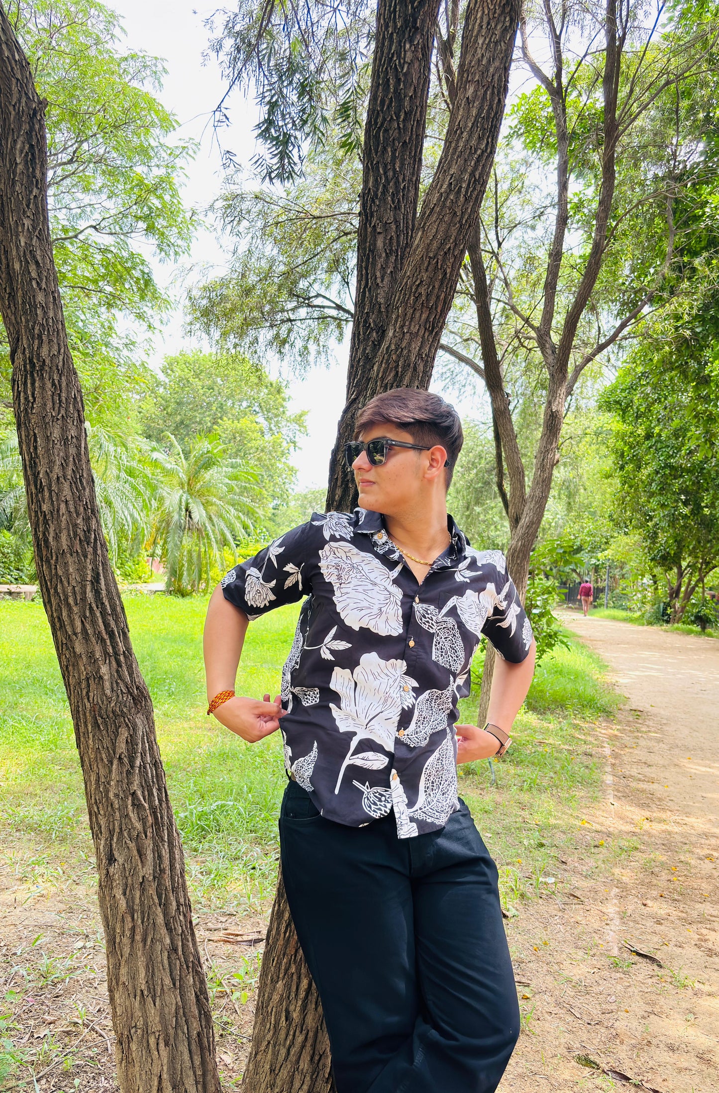 Noir Jungle shirt